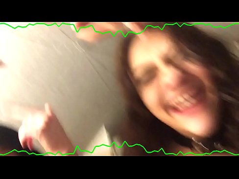 ❤️ שני תחתוני רגש ברונטיות סקסיות נשארות ממזרות, כלבה מוזרה ❌ פאקינג ב-iw.trysex.ru ️❤